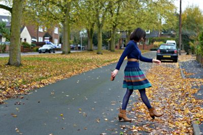 Dune tan ankle boots | Boden blue cable knit jumper | Marc Jacobs wool skirt | accessorise tan waist belt