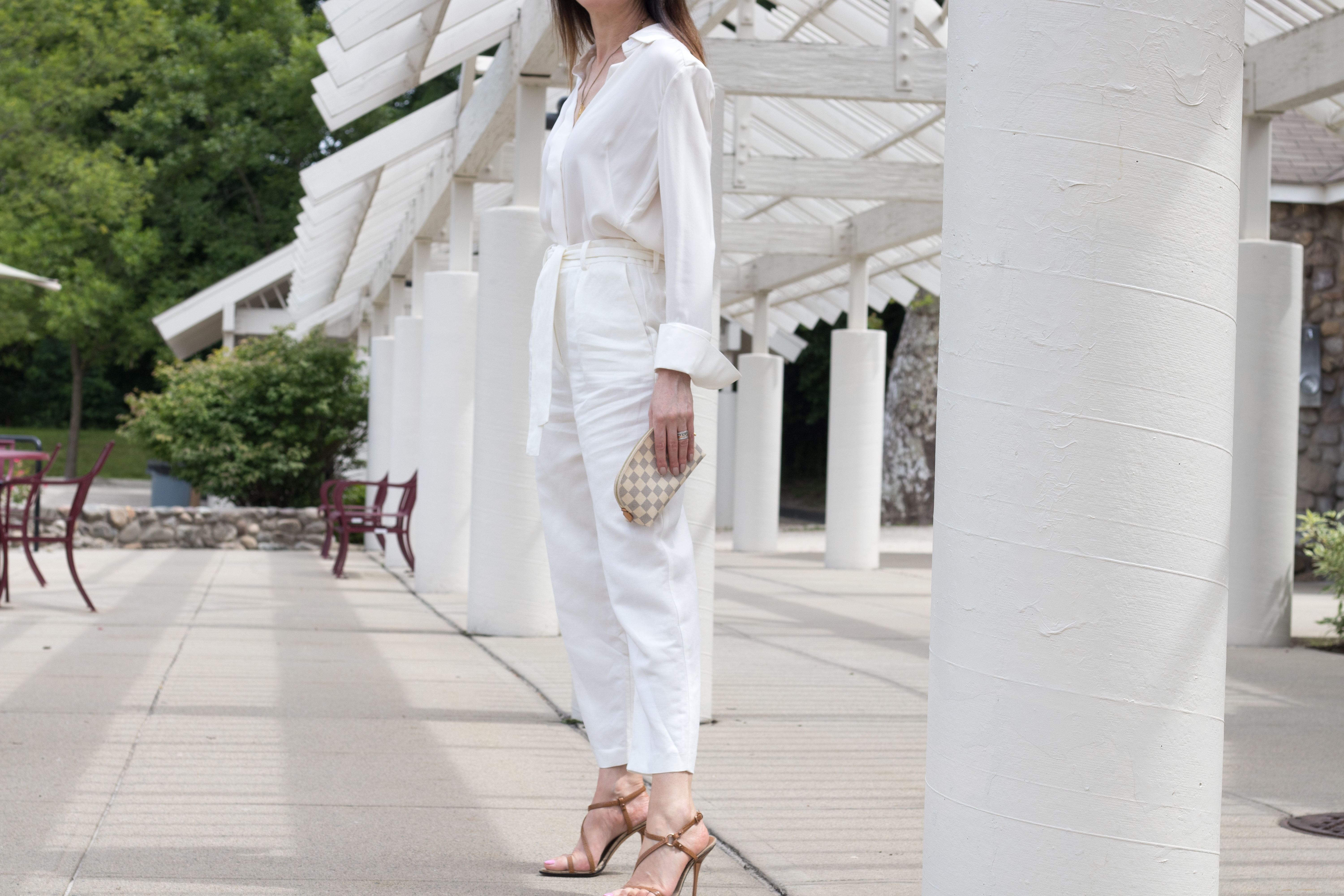 Silk summer shirt with white trousers